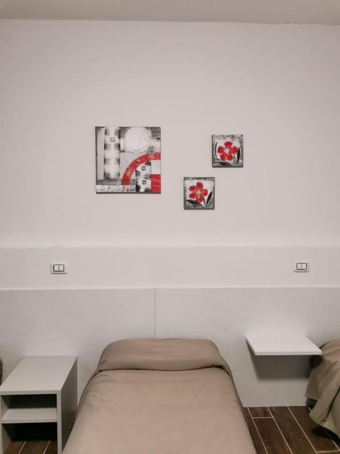 Hotel Calaluna Биела Екстериор снимка