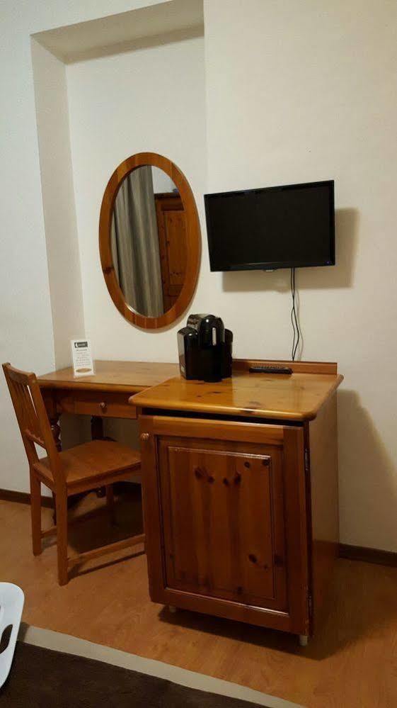 Hotel Calaluna Биела Екстериор снимка