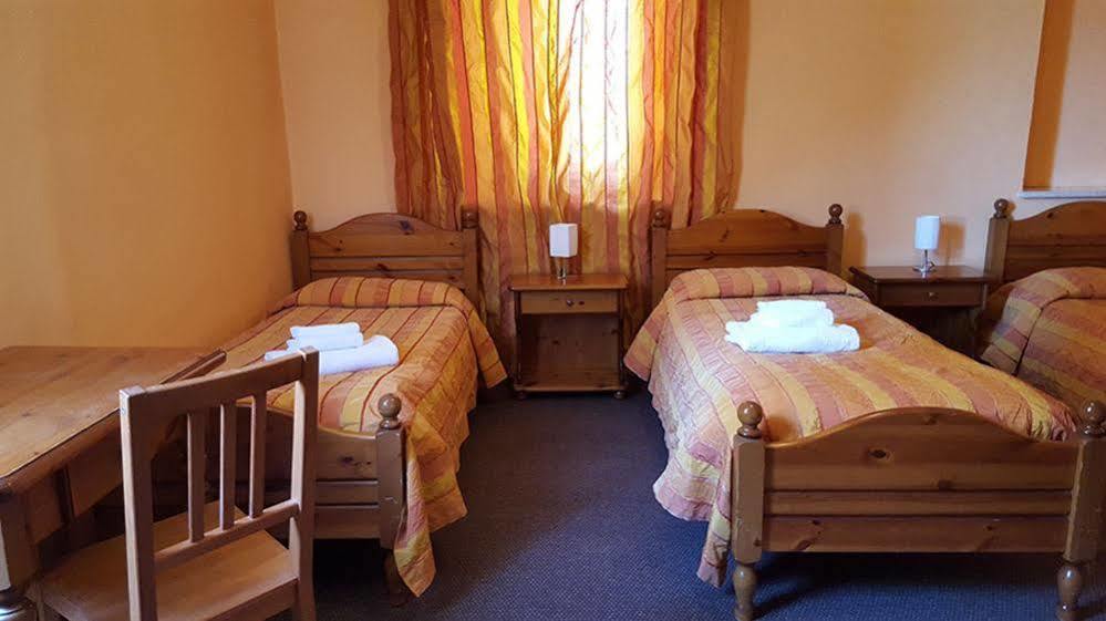 Hotel Calaluna Биела Екстериор снимка